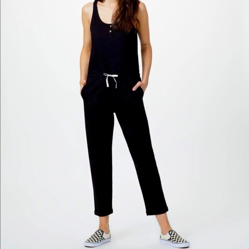 TenTree Jericho Sleeveless Button Romper